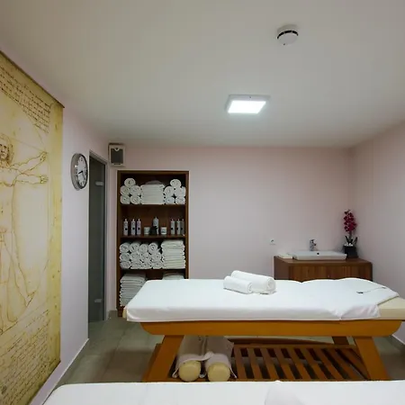 Ξενοδοχείο Savoy Βελιγράδι