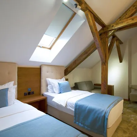 Ξενοδοχείο Savoy